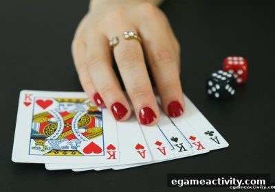 电子游艺厅娱乐活动之德州扑克桌面游戏指南与月度奖励深度解析