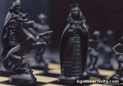 电子游艺厅娱乐活动：PG老虎机牛牛玩法中的炸弹机制深度解析与策略建议